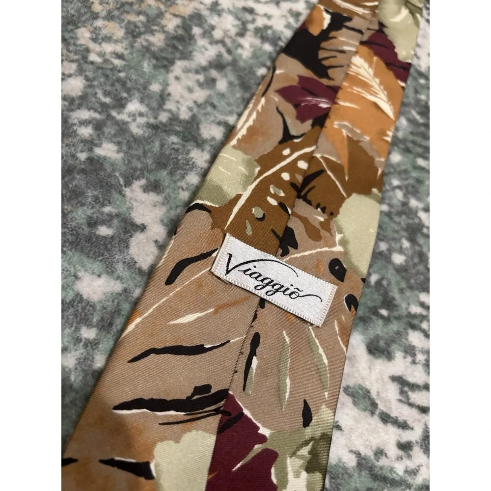 Christian Armand And Viaggio product lot